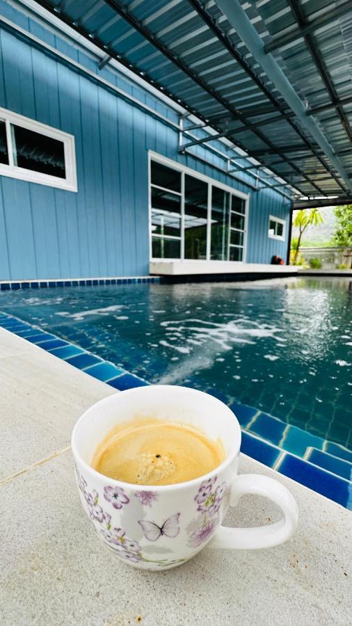 Mana Pool House Bed and Breakfast Chiang Rai Eksteriør billede